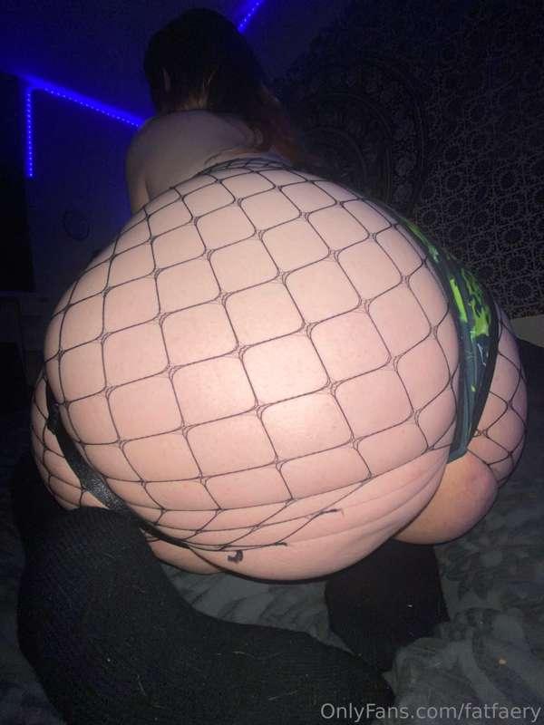 december 18th
is throwing ass considered working out ?