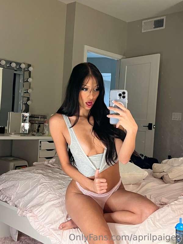 When I’m by myself I’m the naughtiest 💦💦💦