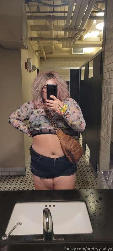prettyy_allyy image #1