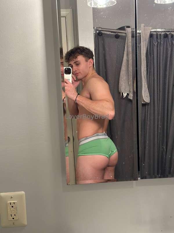 loverboybrad image #0