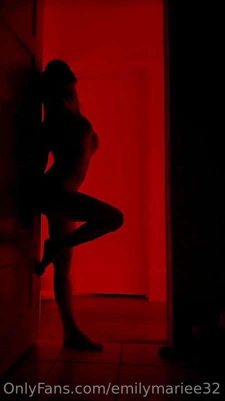 Sexy in red🥵🍒
