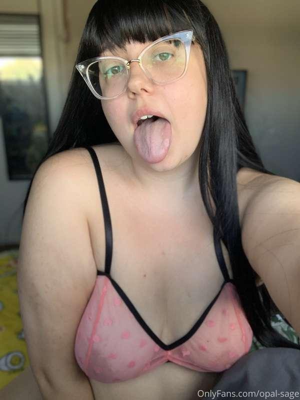 It’s a good day to give me your cum 🤪💦💦

===