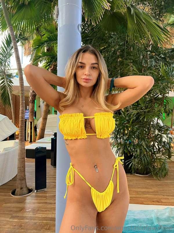 I love your attention. Keep giving it to me 💕