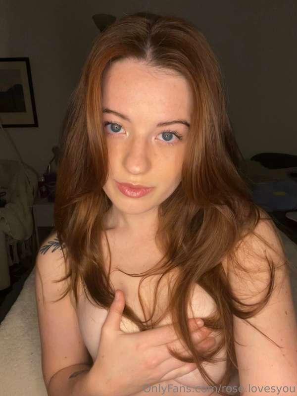 rose.lovesyou image #1