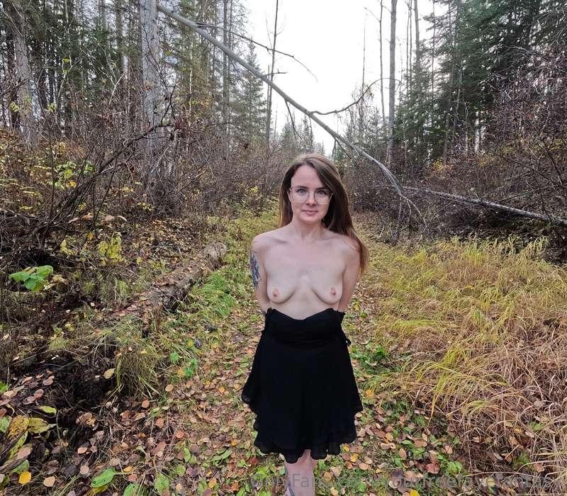 Tits out for Tuesday 😘