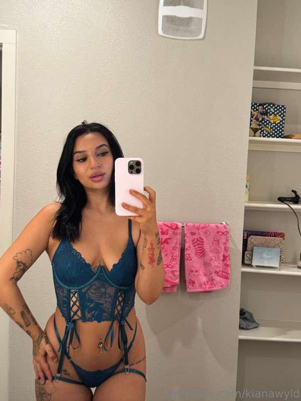 Describe me with one word 😍