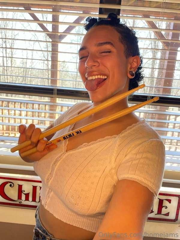 Drumsticks come in a bunch of different shapes and sizes! I ..