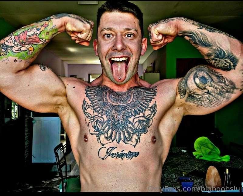 Hey! Check my friend's profile:
@argenboy444🔥🔥@argenboy444
🅵..