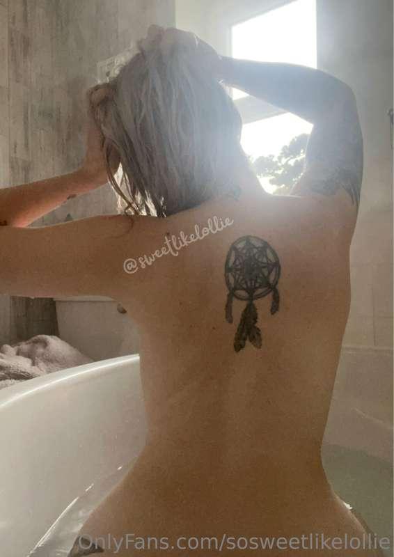 Just me in a steamy bath, you know you want to see more 😈