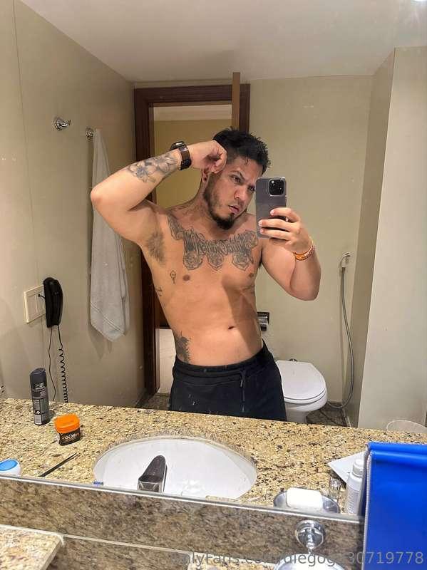 Hola