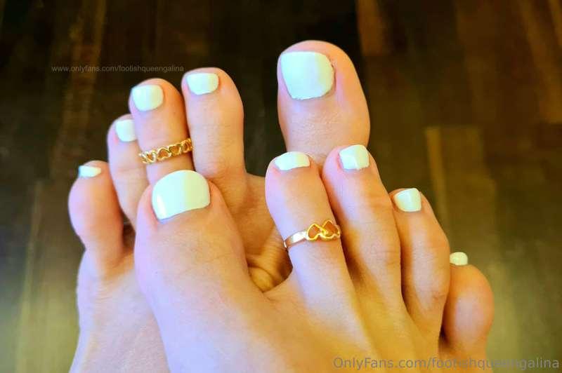 Come suck them baby