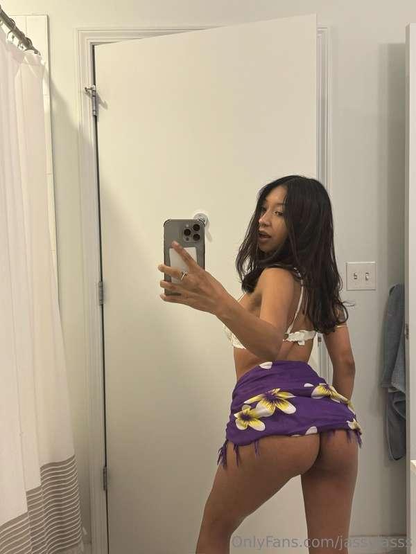 cheeky behavior