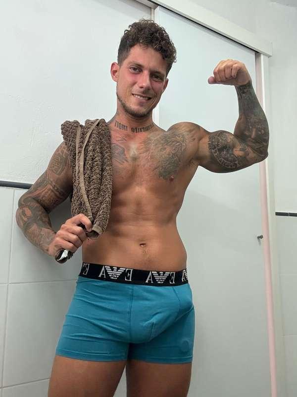 🥵 𝐎𝐅𝐅𝐄𝐑 𝐀𝐋𝐄𝐑𝐓!!! 🥵Just For Today My Most Naughtiest SEX VIDE..