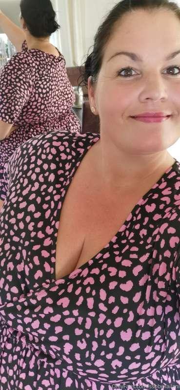 Do you like my new dress?