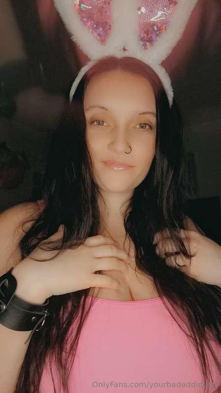 Can I be your sexy bunny 🐰🐇