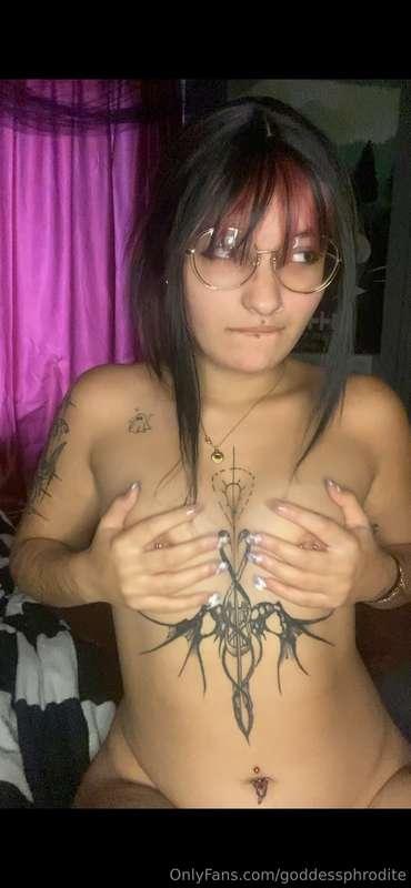 Fucking myself all sort of ways🥰💋