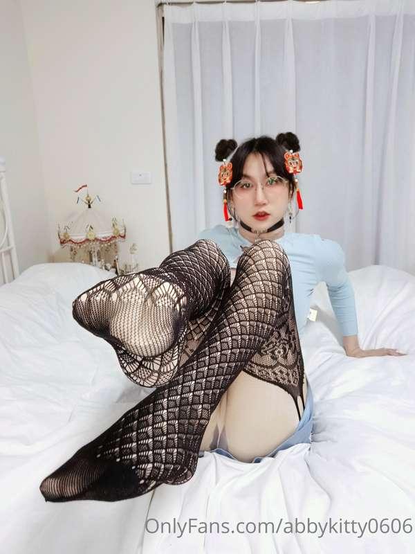 Want to see more about this photoset  and video ?
想要我贴更多这组写真..