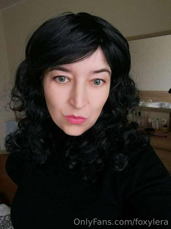 How do you like my new hair color?