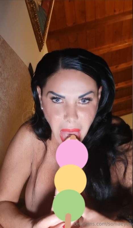 🍡🍦🍡🍦🍡🍦🍡 Con questo caldo ho sempre voglia di gelato! Chissà ..