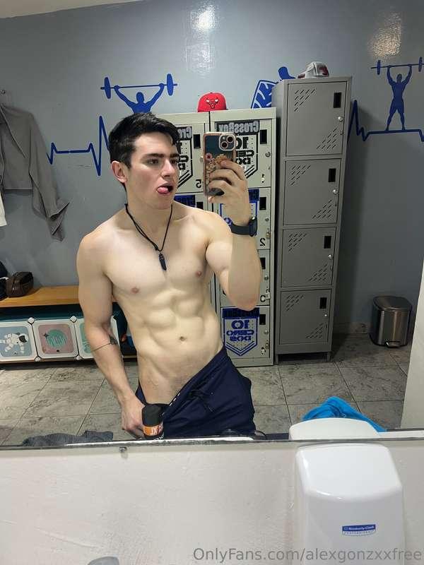 alexgonzxxfree image #0