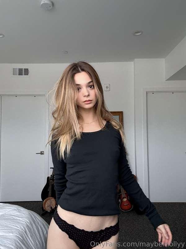 NEW TEASE BABY!! 😈🥵😈 If you unlock, you'll find a naughty li..