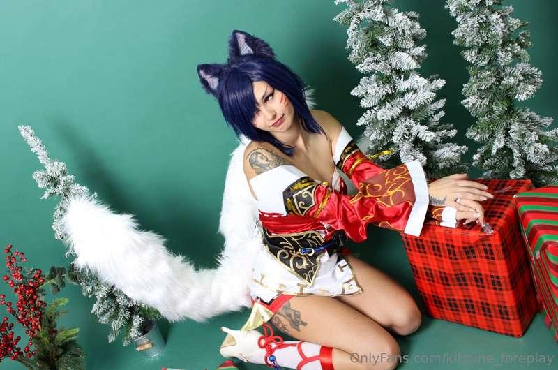 DECEMBER ONLYFANS EXCLUSIVES! AHRI'S CHRISTMAS SURPRISE! 2/2..