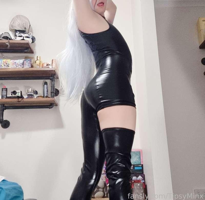 tipsyminx image #5