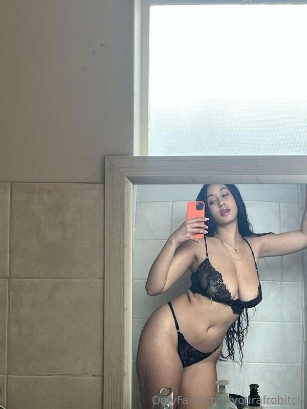 Babe, do you have time to have fun with me ? DM me