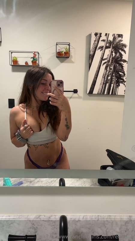 yall want to see me rip this top off?💪🏻