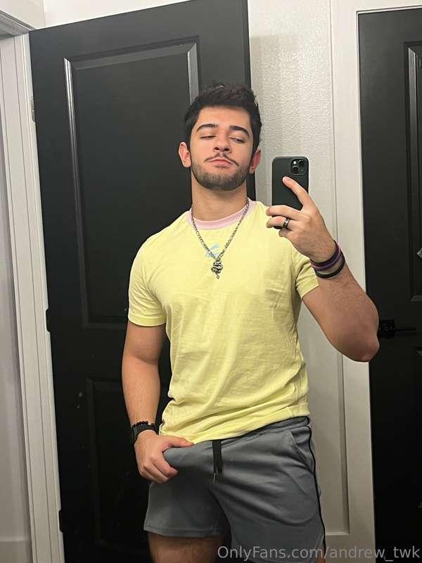 If you like it I’ll give you a cumshot, deal?
