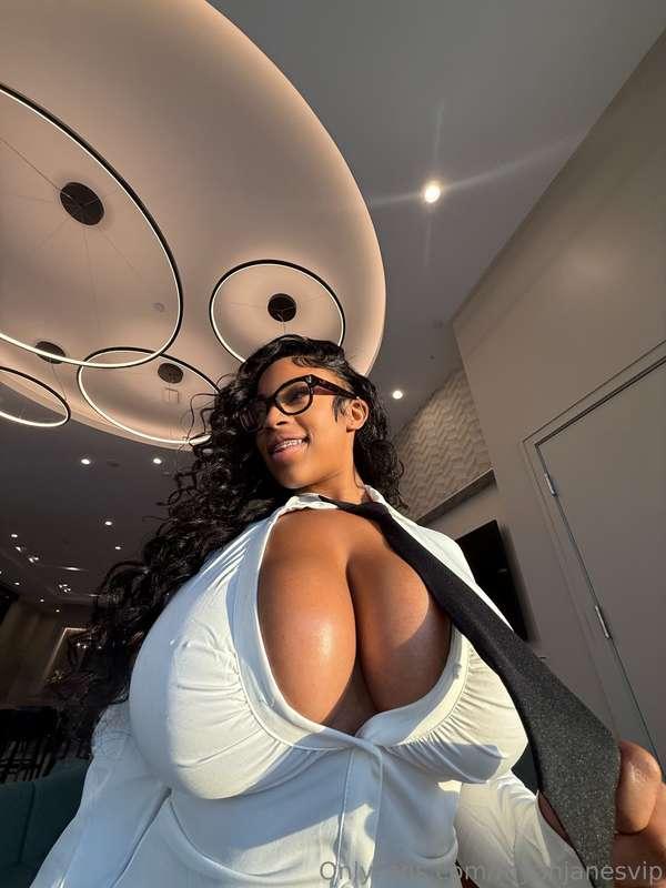 Come a little closer… I promise it’s worth it. 😜
