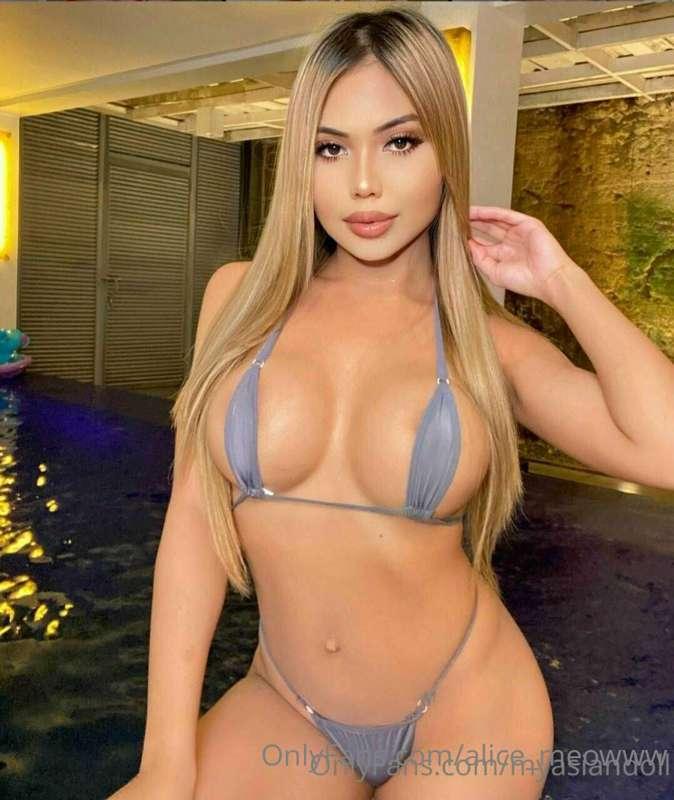 @itsasiandoll FREE premium page for you to join!😈

#AD