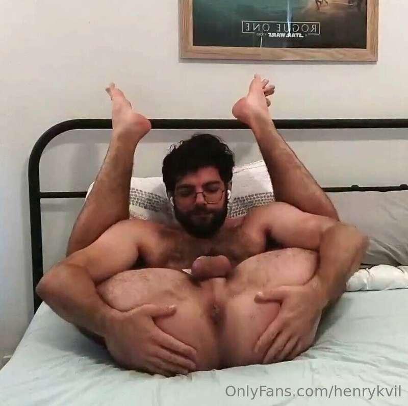 henrykvil image #0