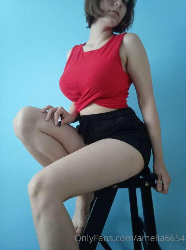 amelia6654 image #0