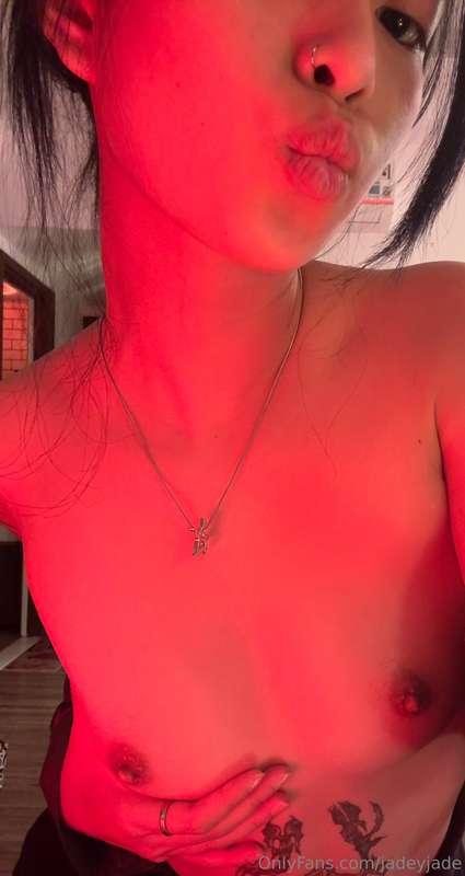 blushing furiously can't help it! ☺️ I might be too cute to ..