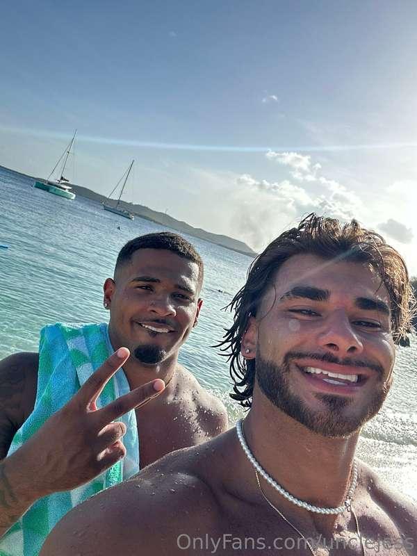 🚨CATCH THE BOYS TONIGHT LIVE @ 12am EST🚨  WATCH US IN OUR ST..