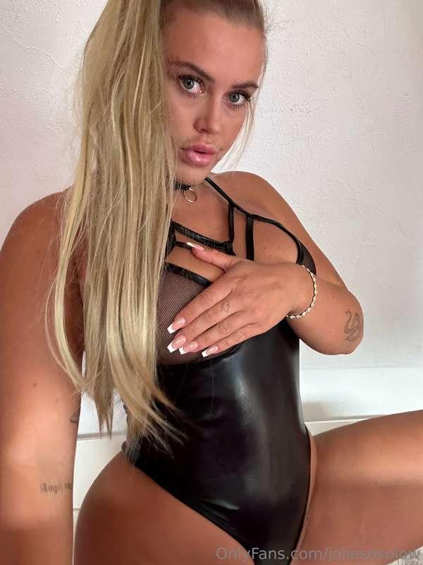 Do you like latex? ♥️
