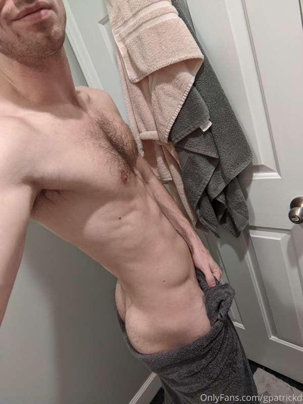 Feeling good after a shower 🚿🧽
🔓For full video, some fun fro..