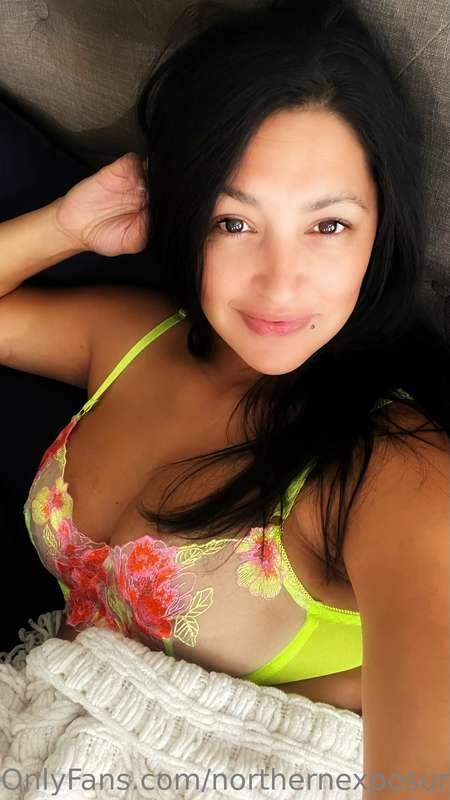 Good Morning Loves❣️

Great day for cuddling…. Let’s stay in..