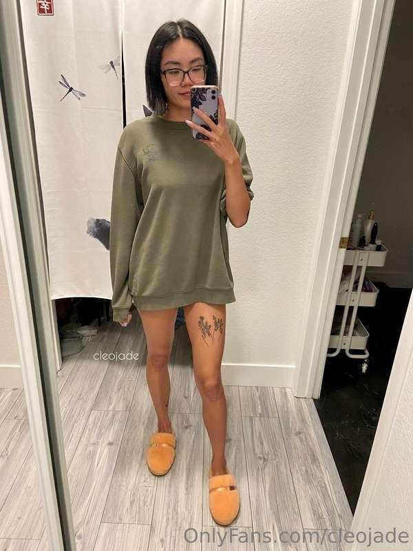 some nighttime mirror selfies for you 🤓 

apologies for the ..