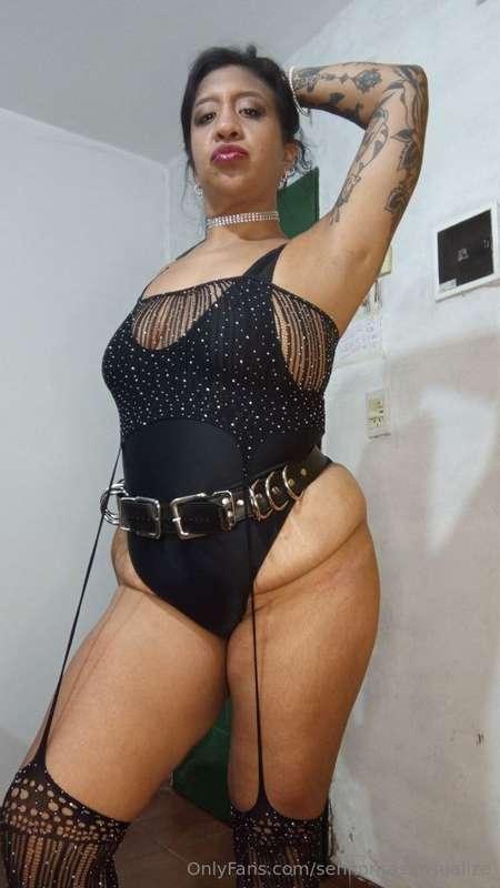 🔥🌍 My friend @soysab has a fantasy world so hot that you cou..