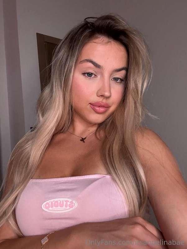Just me, being your favorite distraction. 
