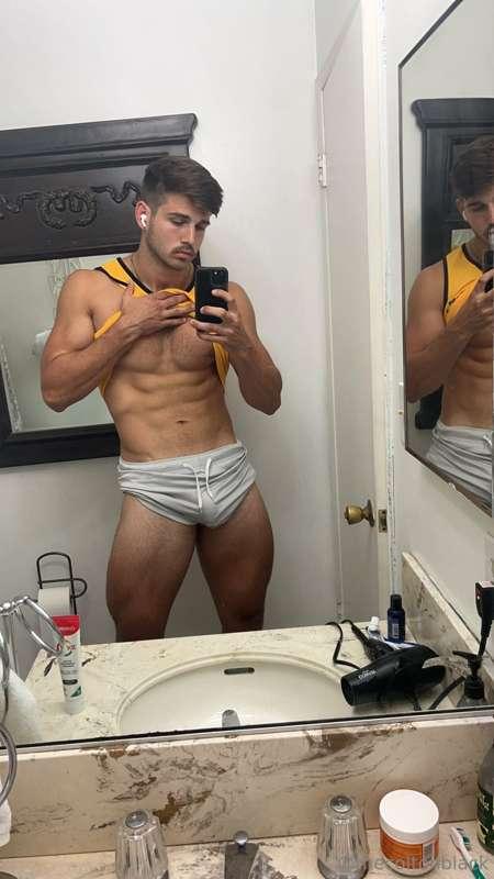thecoltonblack42 image #0