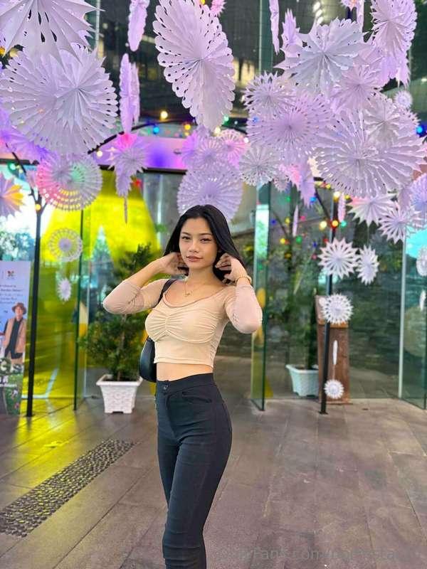 Sassy and ready to slay the day – you better be keeping up! ..