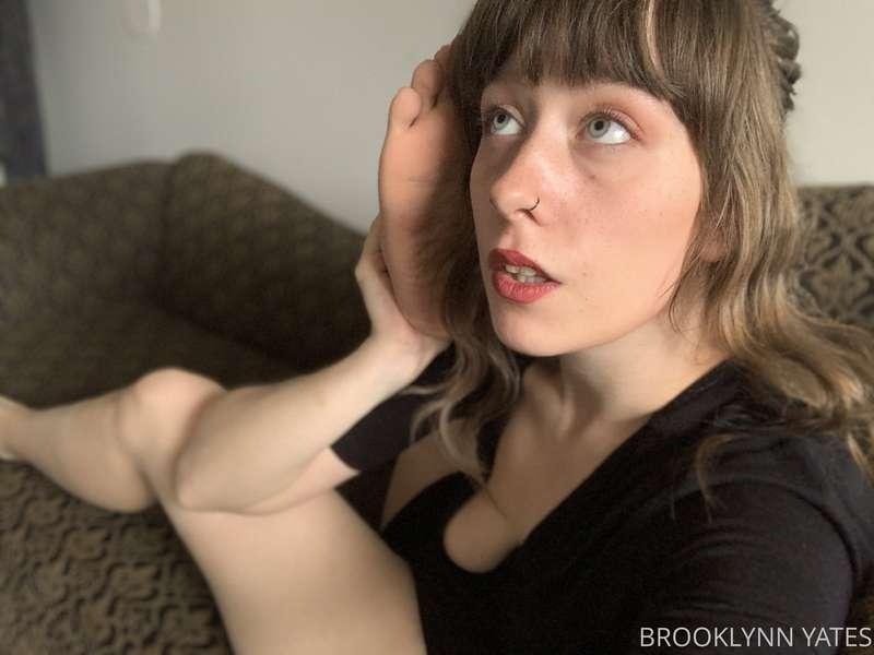Your boss called, he said your paycheque is mine this week😈