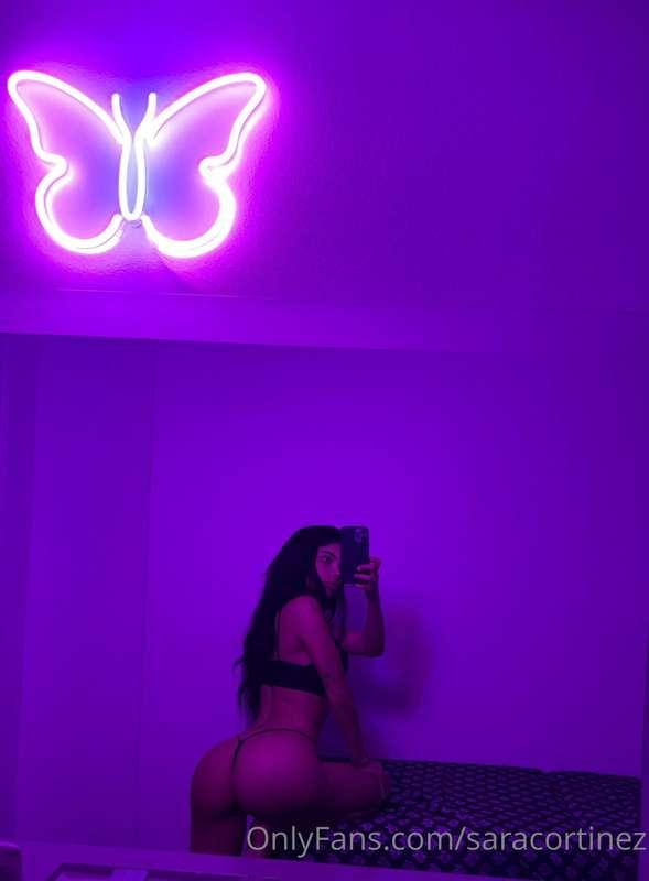swipe for a video 🦋