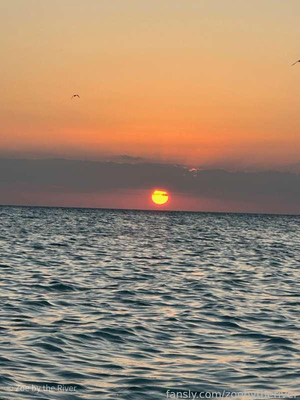 zoebytheriver image #38