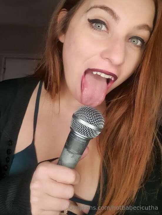 Can i suck your dick like this? 🥴