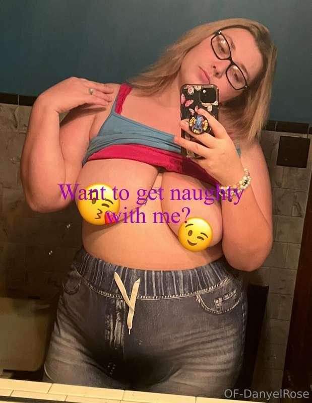 I'm so loney, I need you tonight😘 Let's have some fun 😈