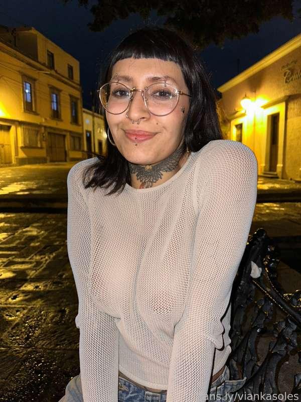 viankasoles image #2